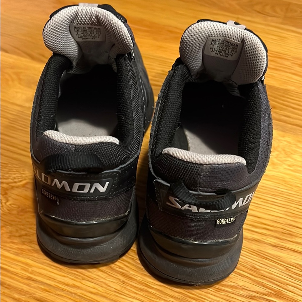 Salomon Black and Gray Sneakers Sturdy Trail Design